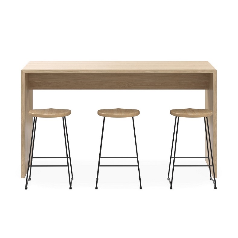 Lucas bar table